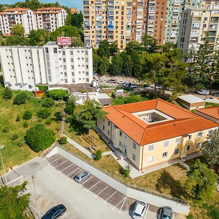 Prenocisca Prisoje Hostel Koper Ngoại thất bức ảnh