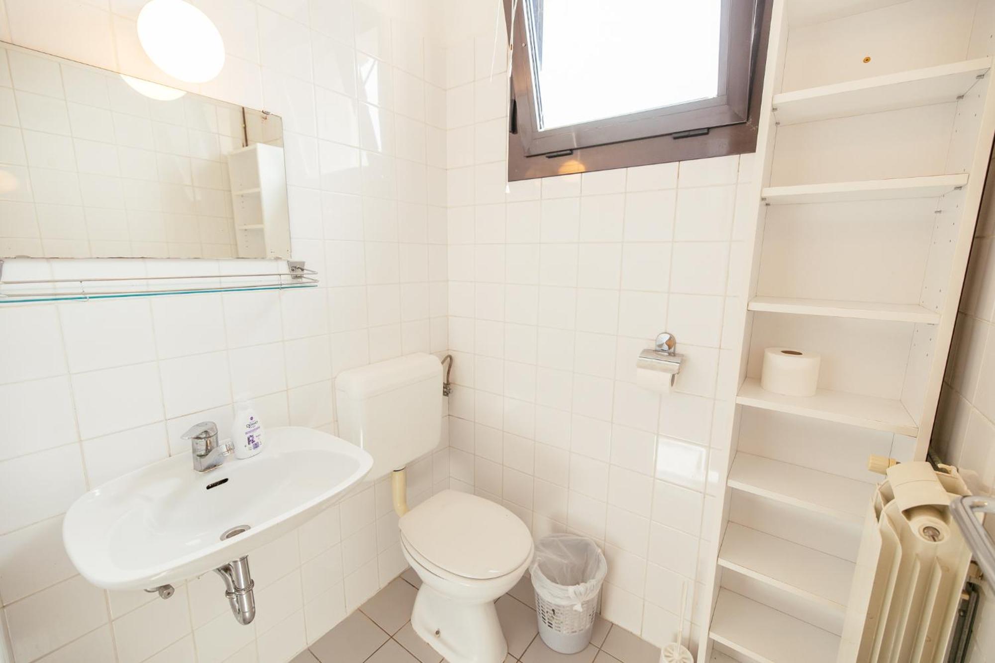 Prenocisca Prisoje Hostel Koper Ngoại thất bức ảnh