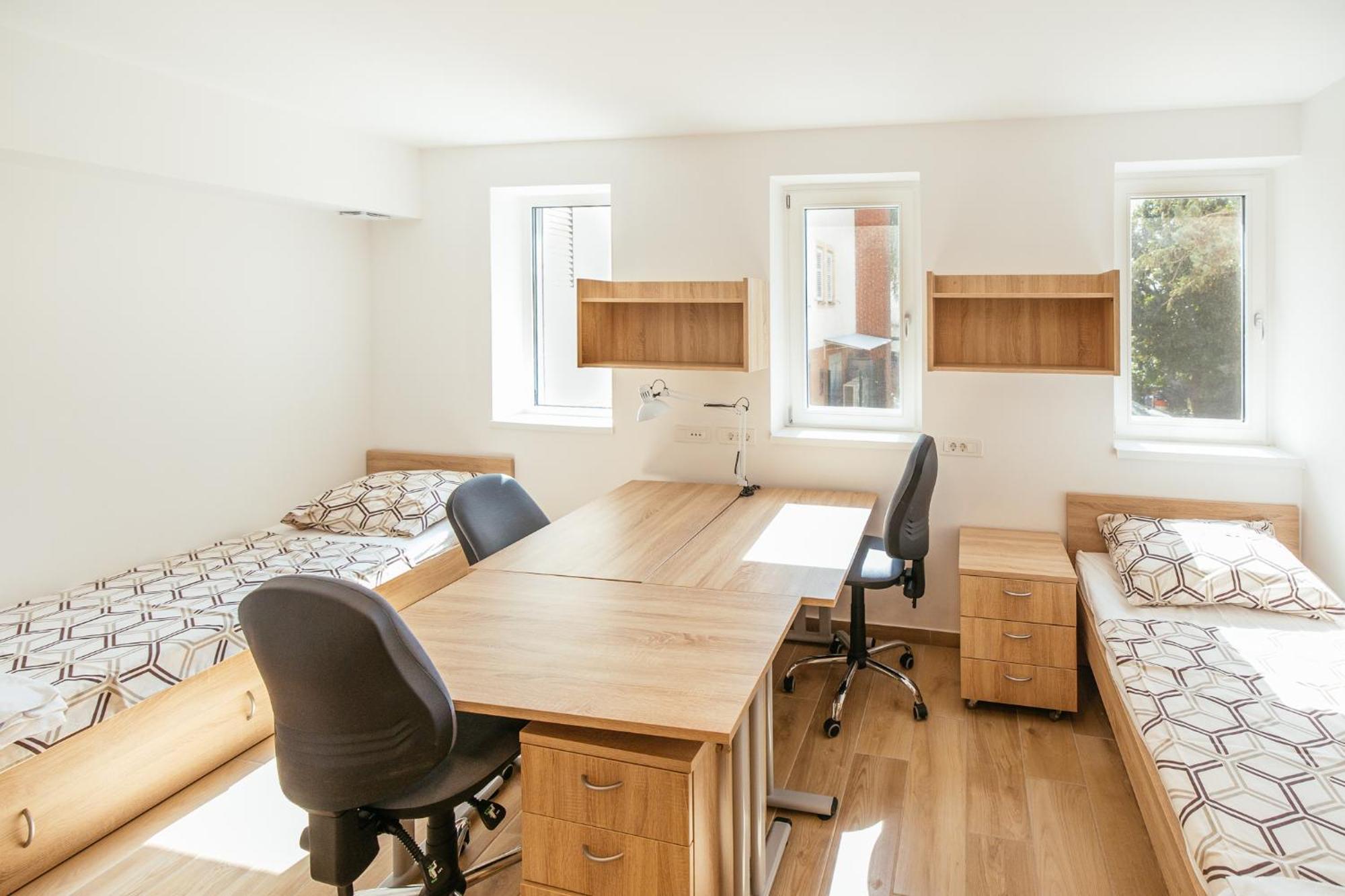 Prenocisca Prisoje Hostel Koper Ngoại thất bức ảnh