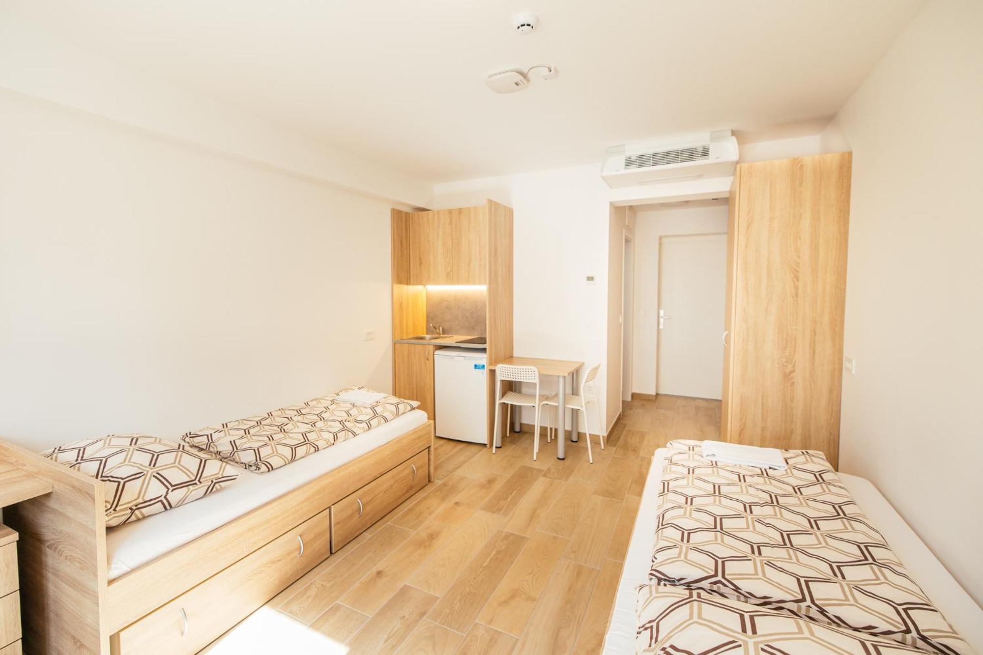 Prenocisca Prisoje Hostel Koper Ngoại thất bức ảnh