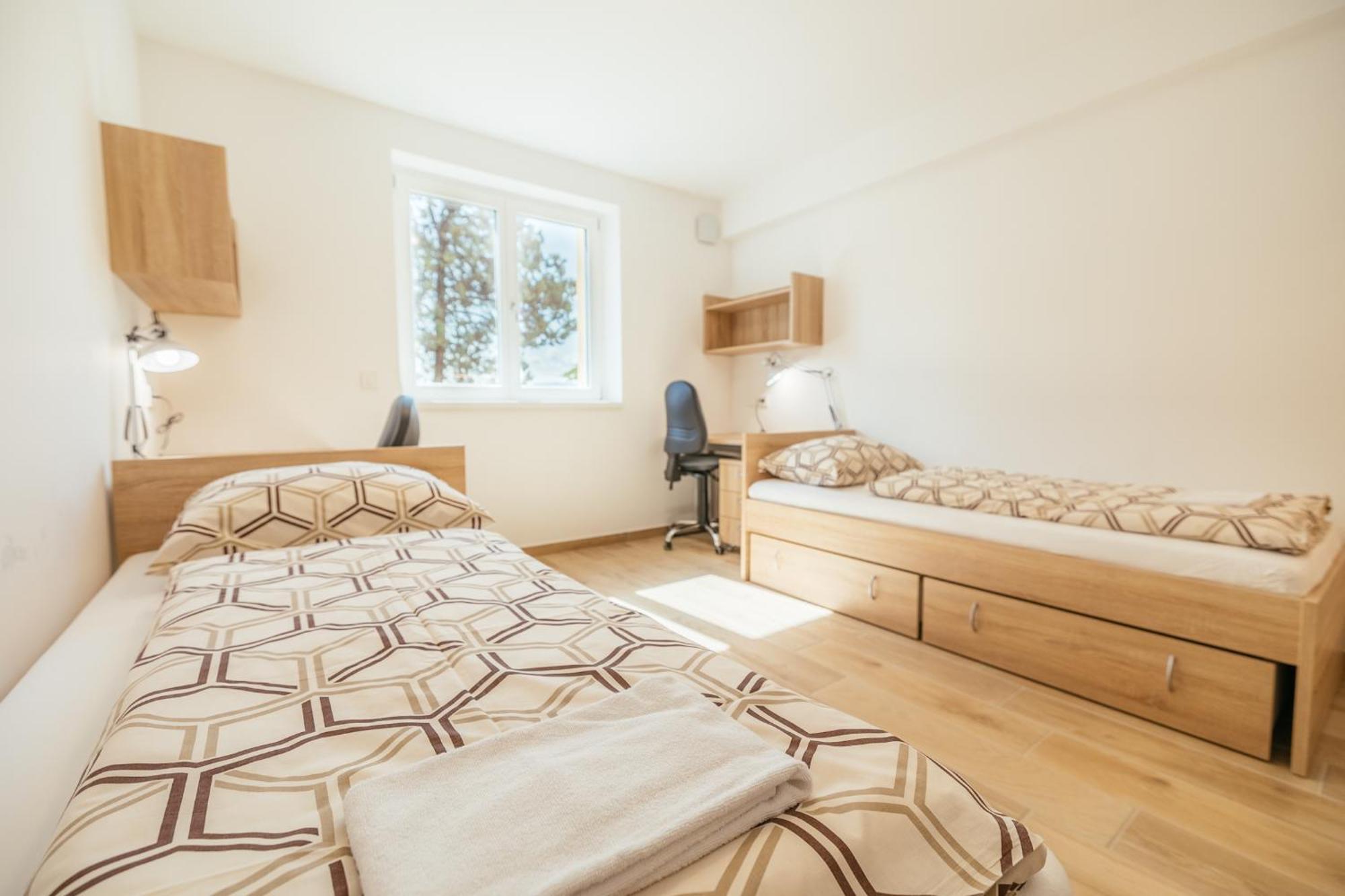 Prenocisca Prisoje Hostel Koper Ngoại thất bức ảnh