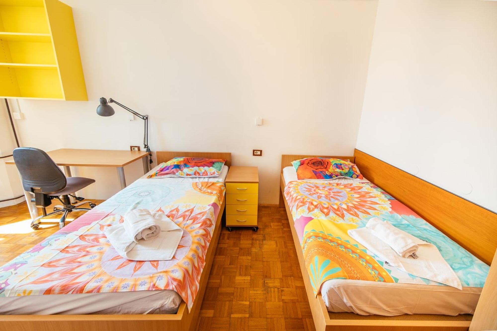 Prenocisca Prisoje Hostel Koper Ngoại thất bức ảnh